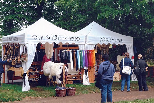 Herbstfest Schloß Lütetsburg im Norden - bei Norden