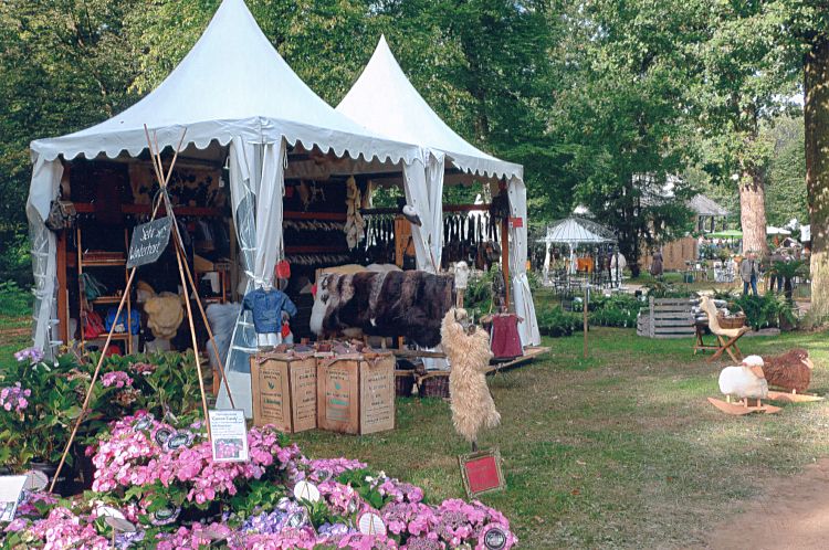 Fürstliches Gartenfest Schloß Wolfsgarten Frankfurt-Langen