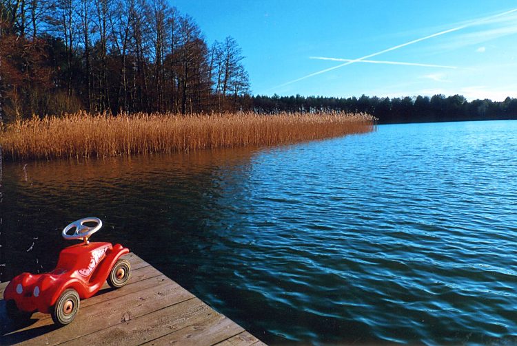 unser Gel&auml;ndewagen vor der Autowaschanlage