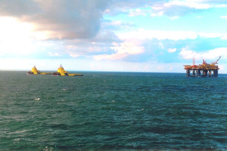 zwischen Schweden und Deutschland wird gebaut