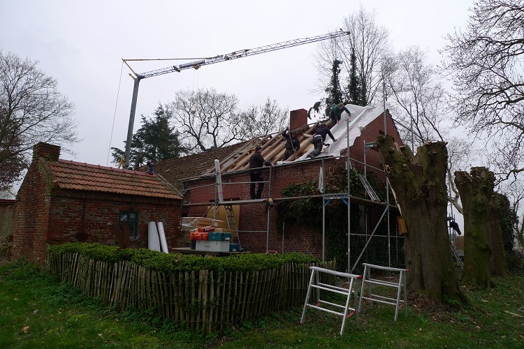 ...und wieder eine Baustelle