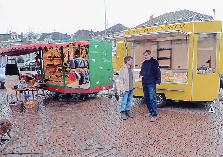 ... aus einem gemeinsamen Unternehmen wurde nix mehr - Q-Fleisch + Puh-Lover - Gerd geht in Rente... 19 Jahre gemeinsam auf dem Markt!
