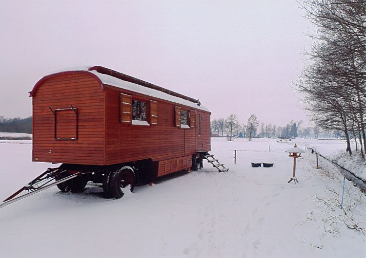 Winter im Zirkuswagen - wie gemütlich...!